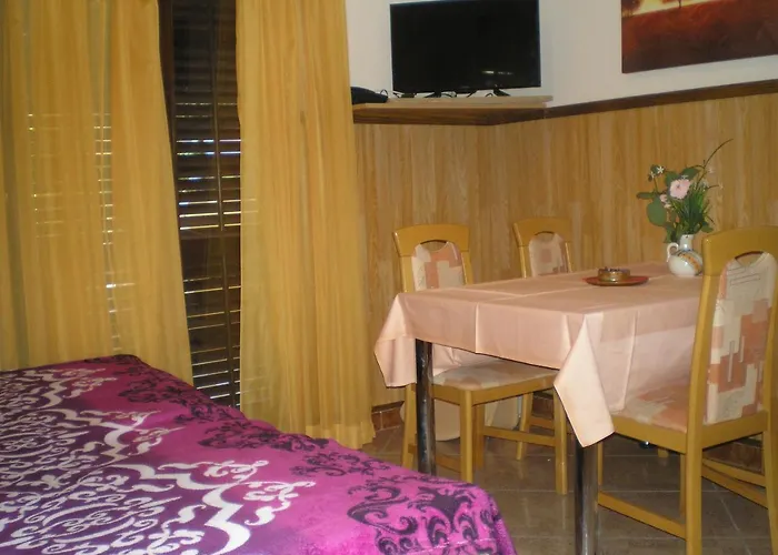 Casa Del Sol 아파트